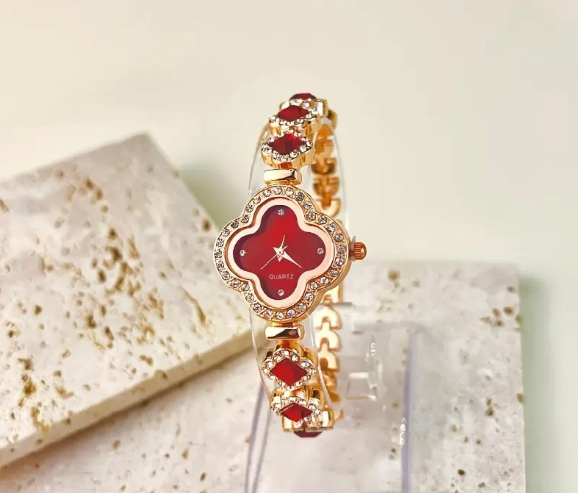 2 PC Set Rhinestone Clover Pointer Quartz Watch