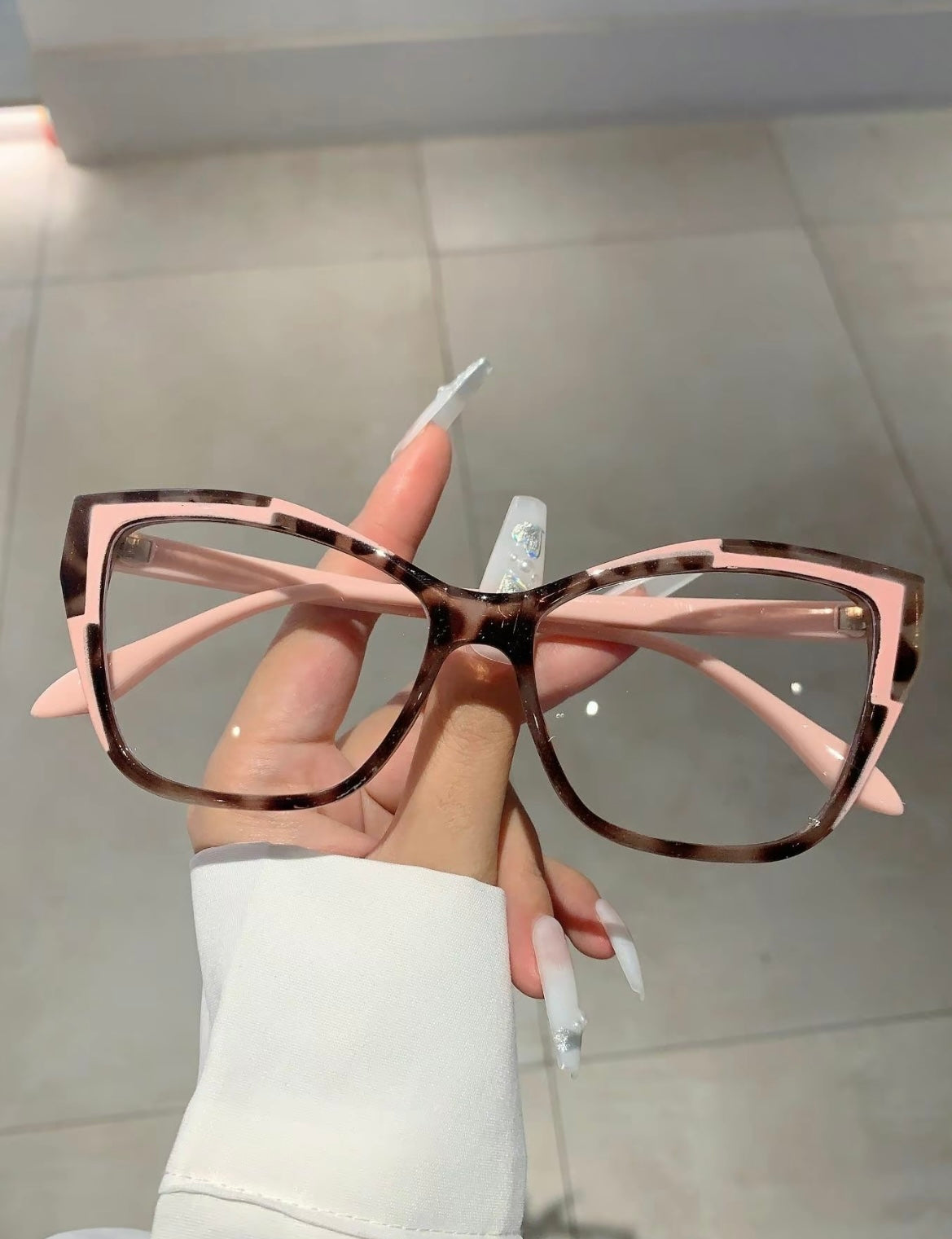 Simple Eyeglasses for Everyday Use, For Work, Perfect for student daily use